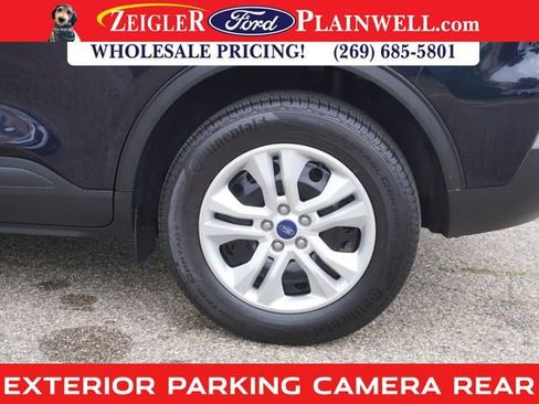 Used 2021 Ford Escape S image 9