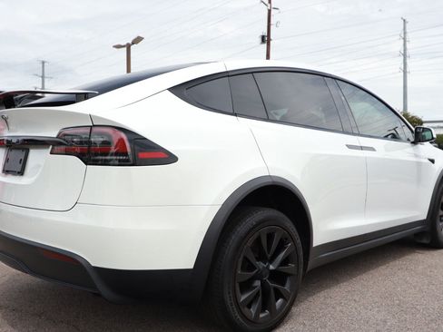 Used 2022 Tesla Model X AWD/4WD image 5