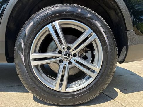 Used 2022 Mercedes-Benz GLC 300 image 12
