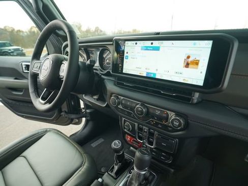 New 2026 Jeep Gladiator Mojave image 30