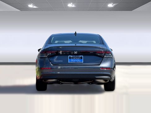 Certified 2025 Honda Accord LX image 9