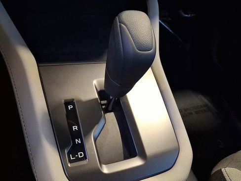 Used 2025 Subaru Forester image 16