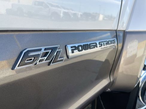 Used 2019 Ford F450 King Ranch w/ King Ranch Ultimate Package image 19