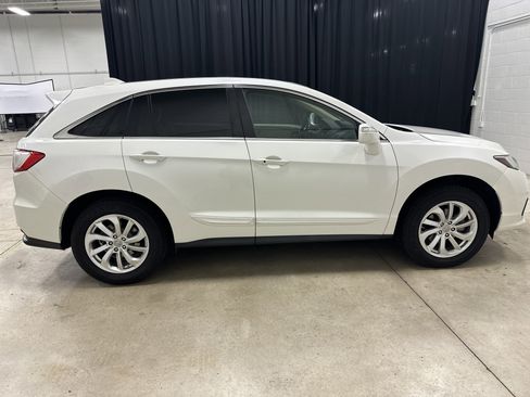 Used 2017 Acura RDX FWD w/ Technology Package image 11
