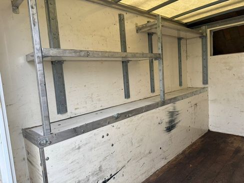 Used 2018 Chevrolet Express 3500 image 16