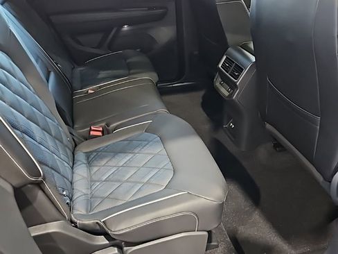 New 2026 Volkswagen Atlas Cross Sport SEL Premium R-Line AWD/4WD image 16