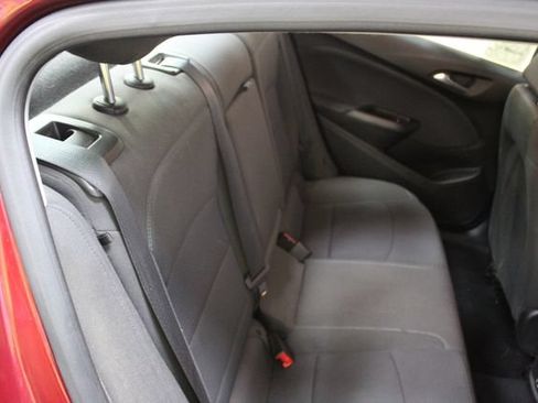 Used 2019 Chevrolet Cruze LT FWD image 9