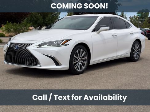 Used 2021 Lexus ES 300h w/ Premium Package FWD image 3