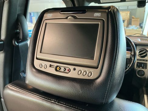 Used 2016 Ford Expedition EL Limited w/ Equipment Group 301A image 31