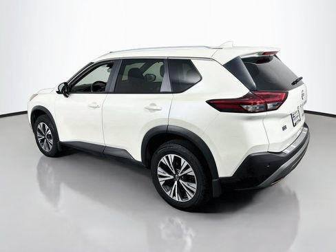 Used 2023 Nissan Rogue SV w/ SV Premium B Package AWD/4WD image 5