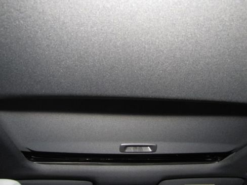 Certified 2025 Honda Civic Sport Touring image 17