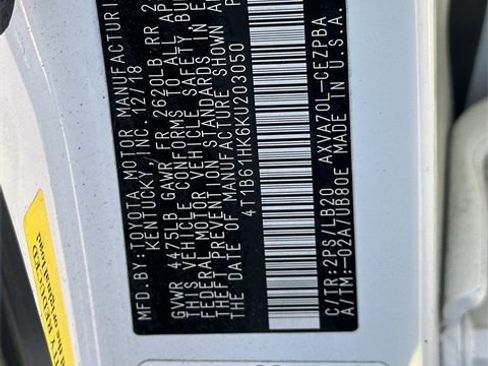 Used 2019 Toyota Camry XSE image 10