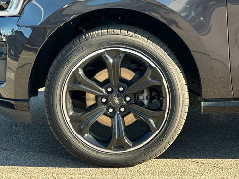 New 2024 Ford Expedition Limited image 33