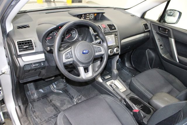 Used 2018 Subaru Forester 2.5i Premium w/ All-Weather Package AWD/4WD image 23