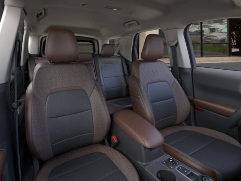 New 2025 Ford Bronco Sport Outer Banks w/ Sasquatch Outer Banks Package AWD/4WD image 33