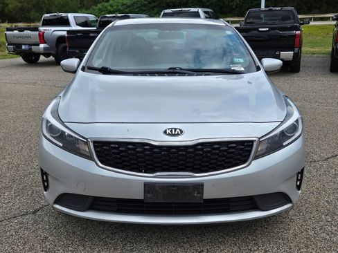 Used 2018 Kia Forte LX w/ Sports Package FWD image 9