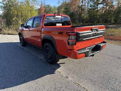 New 2026 Nissan Frontier PRO-4X w/ Pro-4x Convenience Package image 5
