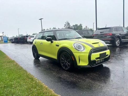 Used 2024 MINI Cooper S FWD image 3