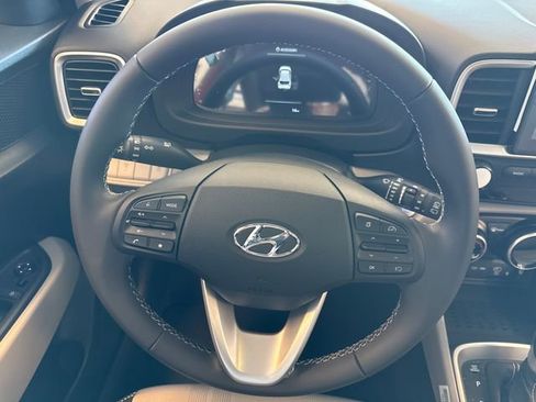New 2026 Hyundai Venue SEL image 22
