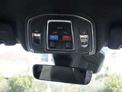 New 2026 Jeep Grand Cherokee Altitude AWD/4WD image 28
