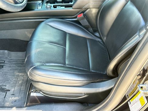 Used 2021 Lincoln Corsair AWD image 19