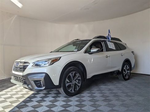 Used 2022 Subaru Outback Touring image 4