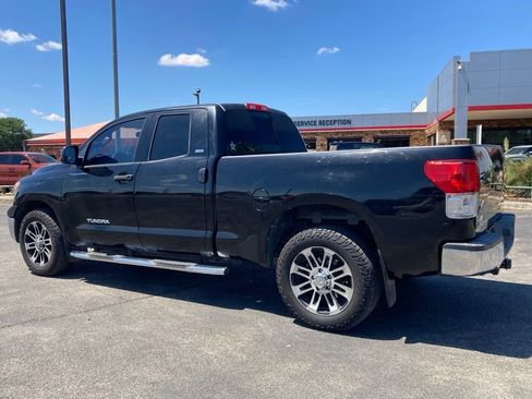 Used 2012 Toyota Tundra 2WD Double Cab w/ SR5 Pkg image 6