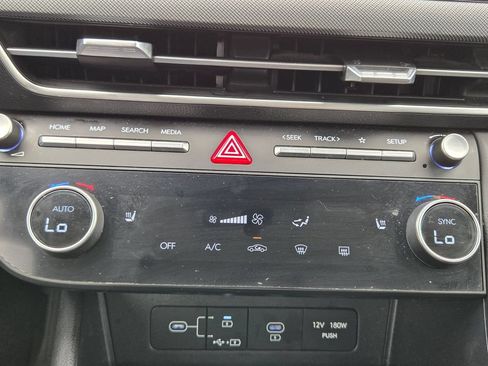 Used 2025 Hyundai Sonata SEL FWD image 24