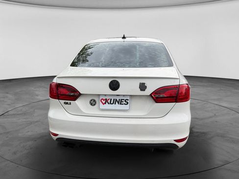 Used 2013 Volkswagen Jetta GLI FWD image 7