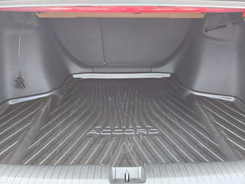 Used 2025 Honda Accord SE image 27