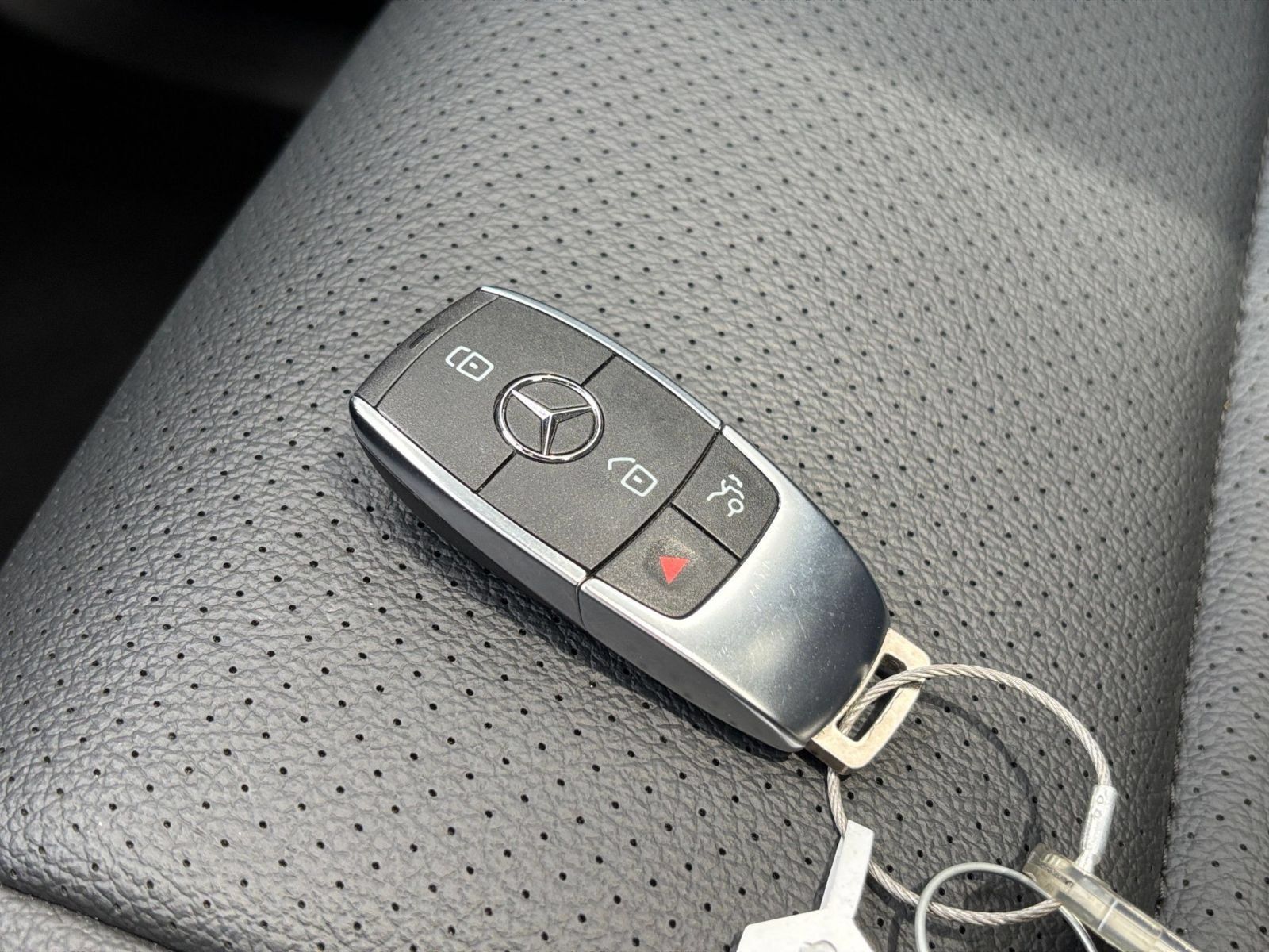 Used 2026 Mercedes-Benz GLE 350 4MATIC image 21