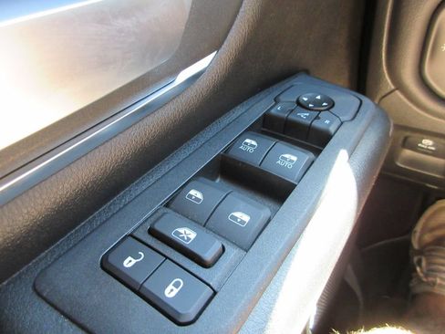 Used 2025 RAM 1500 Big Horn AWD/4WD image 28
