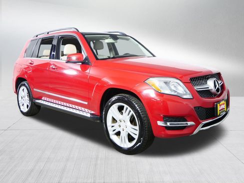 Used 2013 Mercedes-Benz GLK 350 4MATIC image 1