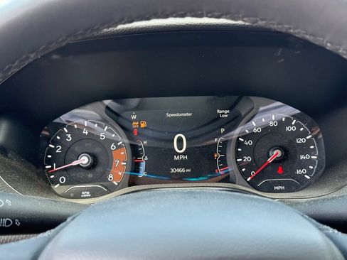 Used 2024 Jeep Compass Latitude w/ Altitude Special Edition AWD/4WD image 17
