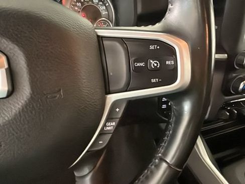 Used 2022 RAM 1500 Big Horn AWD/4WD image 16