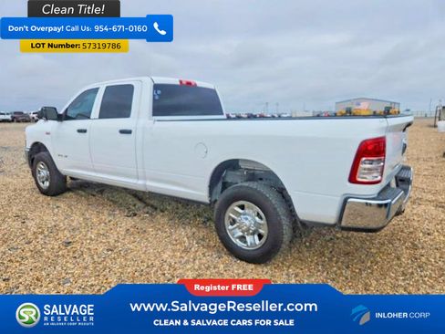 Used 2022 RAM 2500 Tradesman w/ Chrome Appearance Group AWD/4WD image 3