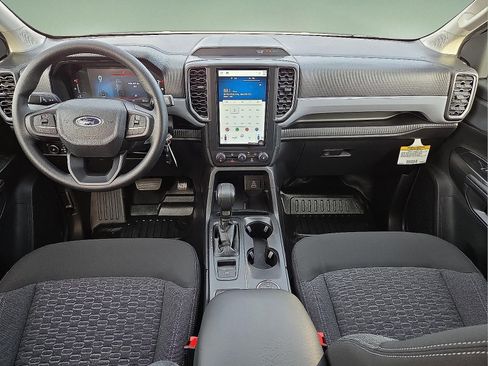 Used 2025 Ford Ranger XL w/ Trailer Tow Package image 11