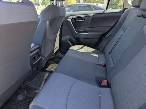 Used 2023 Toyota RAV4 XLE image 15