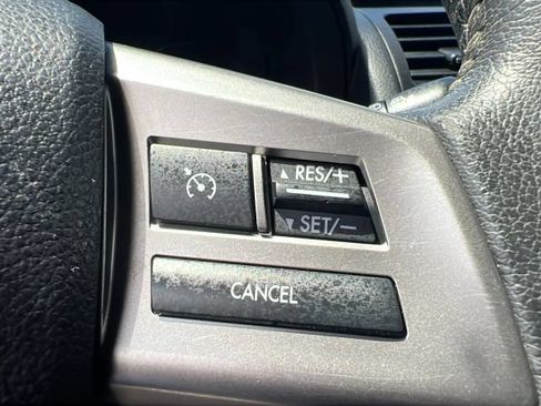 Used 2015 Subaru Forester 2.5i Touring AWD/4WD image 20