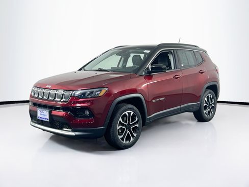 Used 2022 Jeep Compass Limited w/ Sun and Sound Group AWD/4WD image 1