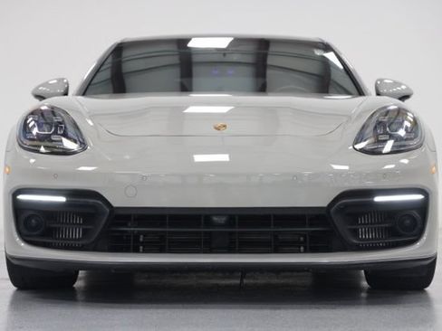 Used 2023 Porsche Panamera Platinum Edition RWD image 2