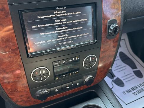 Used 2008 Chevrolet Avalanche LT w/ LT Preferred Equipment Group image 18