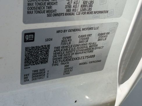 Used 2025 GMC Sierra 1500 SLT AWD/4WD image 33