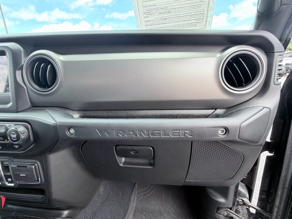 Used 2023 Jeep Wrangler Sport AWD/4WD image 20