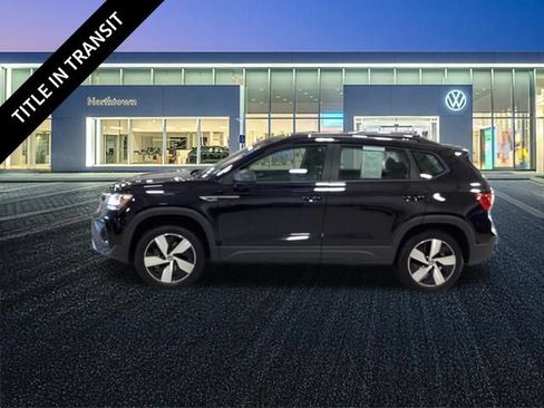 Used 2024 Volkswagen Taos S AWD/4WD image 2