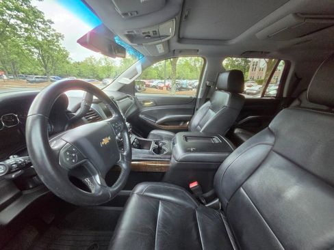 Used 2015 Chevrolet Tahoe LT RWD image 9