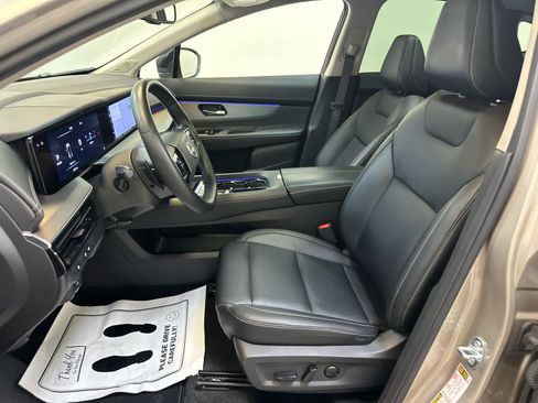 Certified 2025 Nissan Murano SL w/ Cargo Package AWD/4WD image 4
