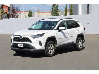 Used 2020 Toyota RAV4 LE w/ All Weather Liner Package