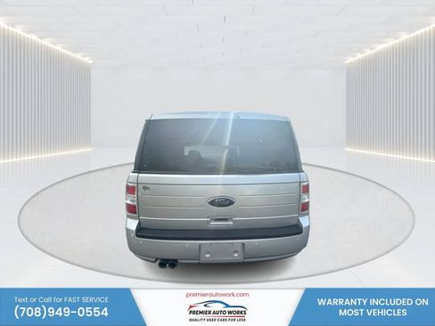 Used 2009 Ford Flex SE FWD image 5