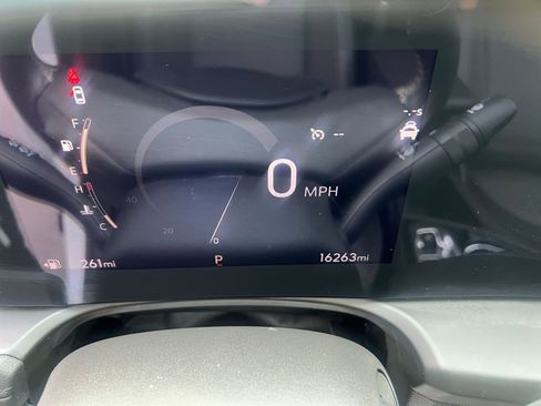 Used 2025 Buick Encore GX Preferred image 40